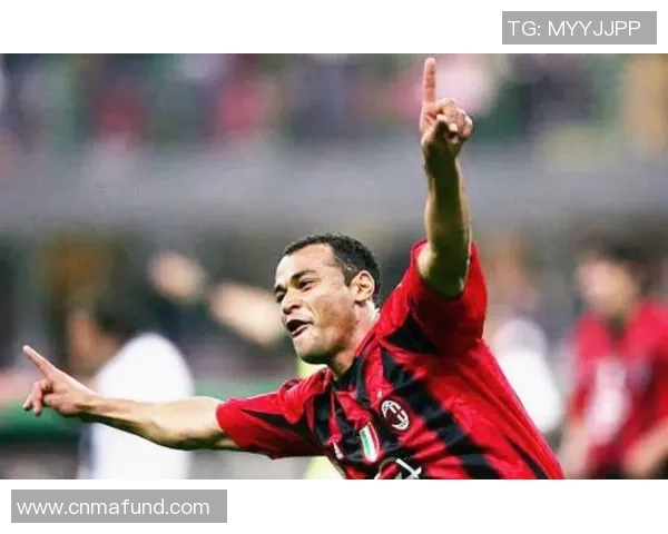 足球巨星卡福纪念珍藏包全新上线球迷必备收藏佳品